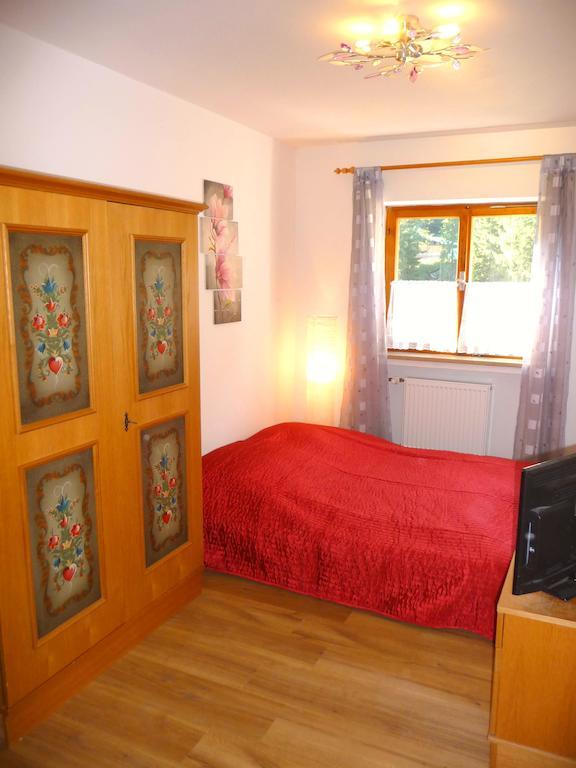 Landhaus Alpenblick Leutasch Room photo